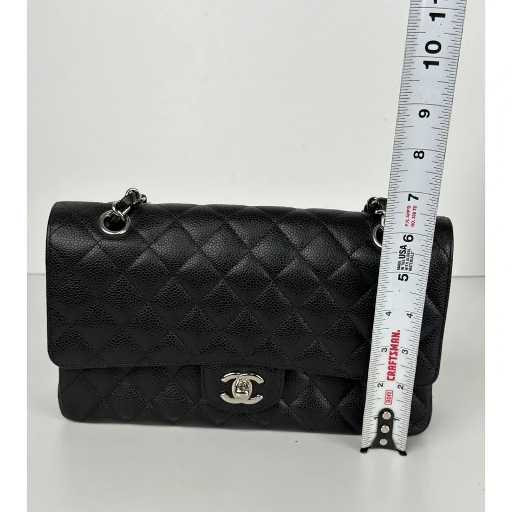 Chanel Classic Double Flap Shoulder Bag Medium in Black Caviar Leather 2012 D-04